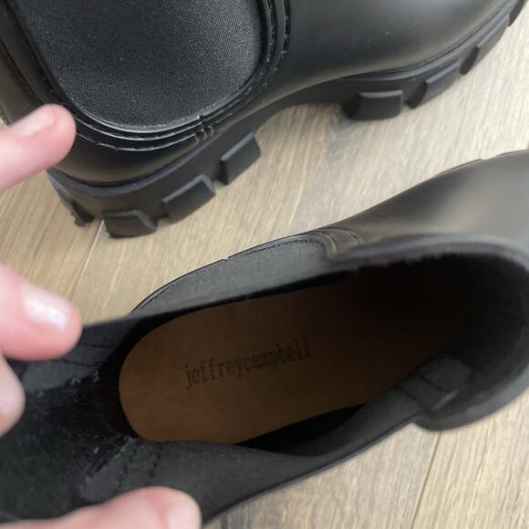 Jeffrey Campbell Matte Black Pleu Lug Sole Boots Size 7 Platform Chelsea Boot - Picture 9 of 9